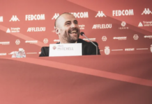 Transfery piłkarskie: podpisze kontrakt z Liverpoolem lub Manchesterem United