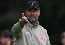 Liverpool odrzucił oferty w ostatnim dniu
