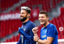 Manchester United i Barcelona wiedzą, czego Bayern Monachium żąda od Benjamina Pavarda