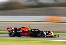 Red Bull najszybszy na starcie sezonu F1