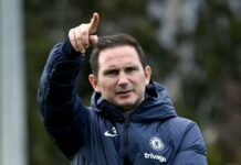Zwycięzcy i przegrani w składzie Chelsea gdy Frank Lampard powraca jako trener