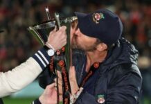 Ryan Reynolds dotrzymuje obietnicy, którą złożył Notts County po tym, jak zapewnili sobie ostatnie miejsce w barażach