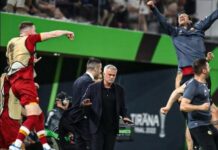 Rzymscy herosi Jose Mourinho wychwalani w mediach