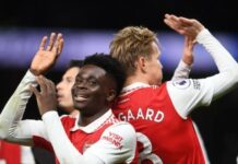 Uspokajanie kibiców Arsenalu