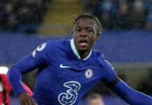 Klub z Premier League zainteresowany pomocnikiem Juventusu