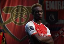 Uniknął sprzedaży Folarina Baloguna do klubu z Premier League