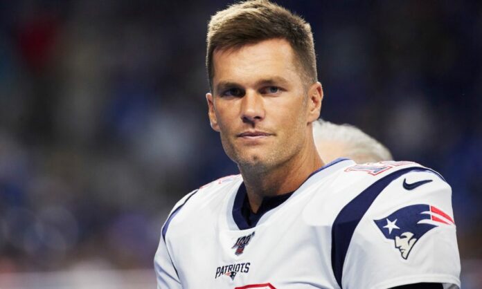 AP PATRIOTS LIONS FOOTBALL S FBN USA MI