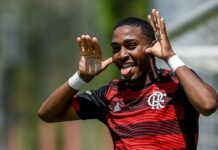 Manchester United ściga się z Chelsea, aby podpisać kontrakt z brazylijskim cudownym dzieckiem