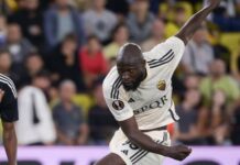 Kupiony za ponad pół miliarda, sprzedany za mniej niż połowę tej kwoty