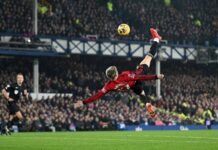 Alejandro Garnacho z Man United reaguje na swojego efektownego gola