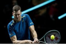 Hubert Hurkacz w kolejnej rundzie ATP 500 w Dubaju