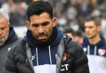 Carlos Tévez podał się do dymisji