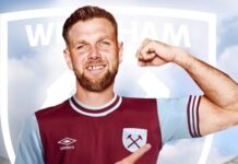 Napastnik Borussii Dortmund podpisał kontrakt z klubem Premier League