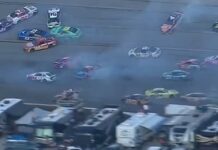 Rekordowa katastrofa: podczas wyścigu NASCAR zderzyło się 28 samochodów