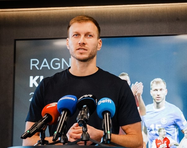 Były zawodnik Vålerengi i Liverpoolu, Ragnar Klavan, rezygnuje i przechodzi bezpośrednio do wyścigu o stanowisko lidera Football Association Były zawodnik Vålerengi i Liverpoolu, Ragnar Klavan, rezygnuje i przechodzi bezpośrednio do wyścigu o stanowisko lidera Football Association