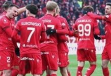 Polski miliarder chce kupić legendarny klub piłkarski