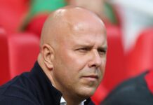 Arne Slot komentuje incydent samochodowy podczas parady Liverpoolu