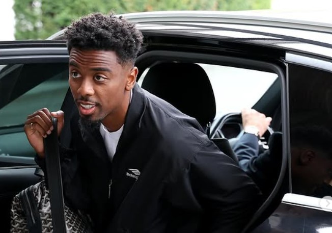 angel-gomes.jpg
