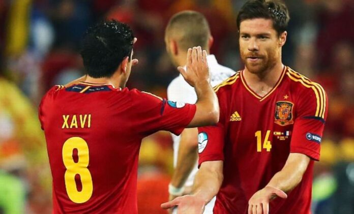 Xavi-Hernandez-og-Xabo-Alonso.jpg