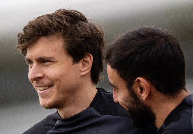 victor-lindelof.jpg