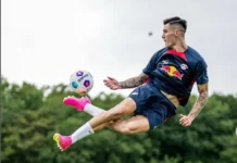 Tytaniczna walka w Premier League o podpisanie kontraktu z Benjaminem Šeško