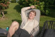 Rasmus Hojlund wsiada do samolotu – skończył w Manchesterze United