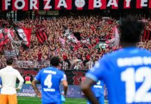 Spotkanie kryzysowe na temat przyszłości Erika ten Haga – po słabych dwóch meczach ligowych