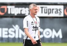 Ole Gunnar Solskjaer jest teraz dostępny, aby przejąć Manchester United