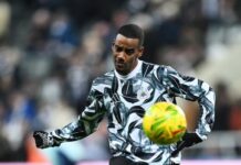 W końcu! Alexander Isak jest w Liverpoolu