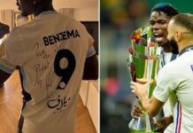 Karim Benzema zaskakuje Paula Pogbę przemyślanym prezentem