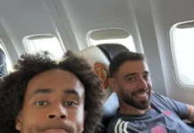 Nawet Ruud Gullit przyłącza się do chóru narzekań: „Opuść Manchester United!”.