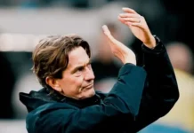 Kibice Tottenhamu oddali