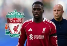 Gwiazda Liverpoolu podąża za Mohamedem Salahem i Andym Robertsonem z Anfield