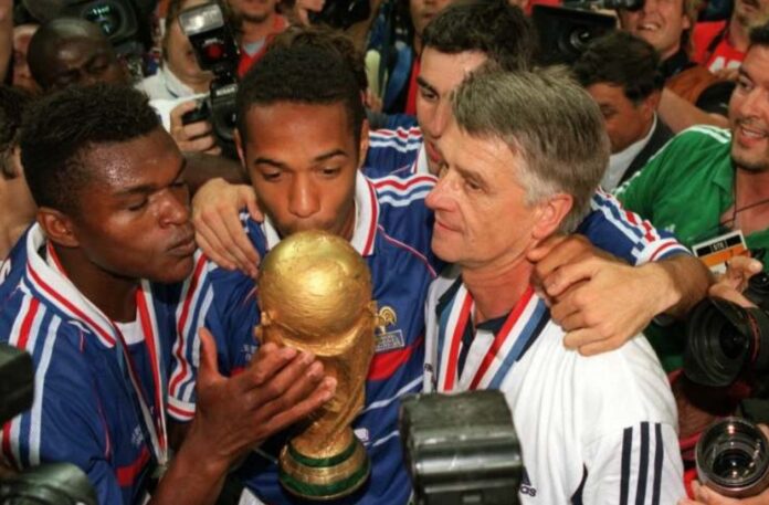 Thierry-Henry-i-et-lykkelig-oyeblkikk.jpg