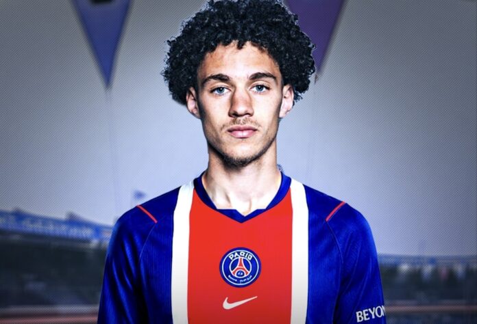 Maghnes Akliouche