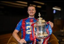 Reporter z bombą o pościgu Manchesteru United za Adamem Whartonem