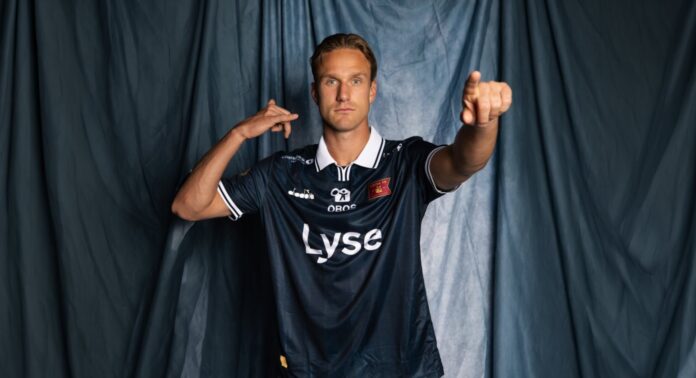 Erik-Botheim-viking.jpg